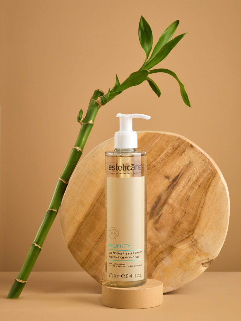 Foto singola del prodotto Gel detergente purificante della linea Purity - Esteticare