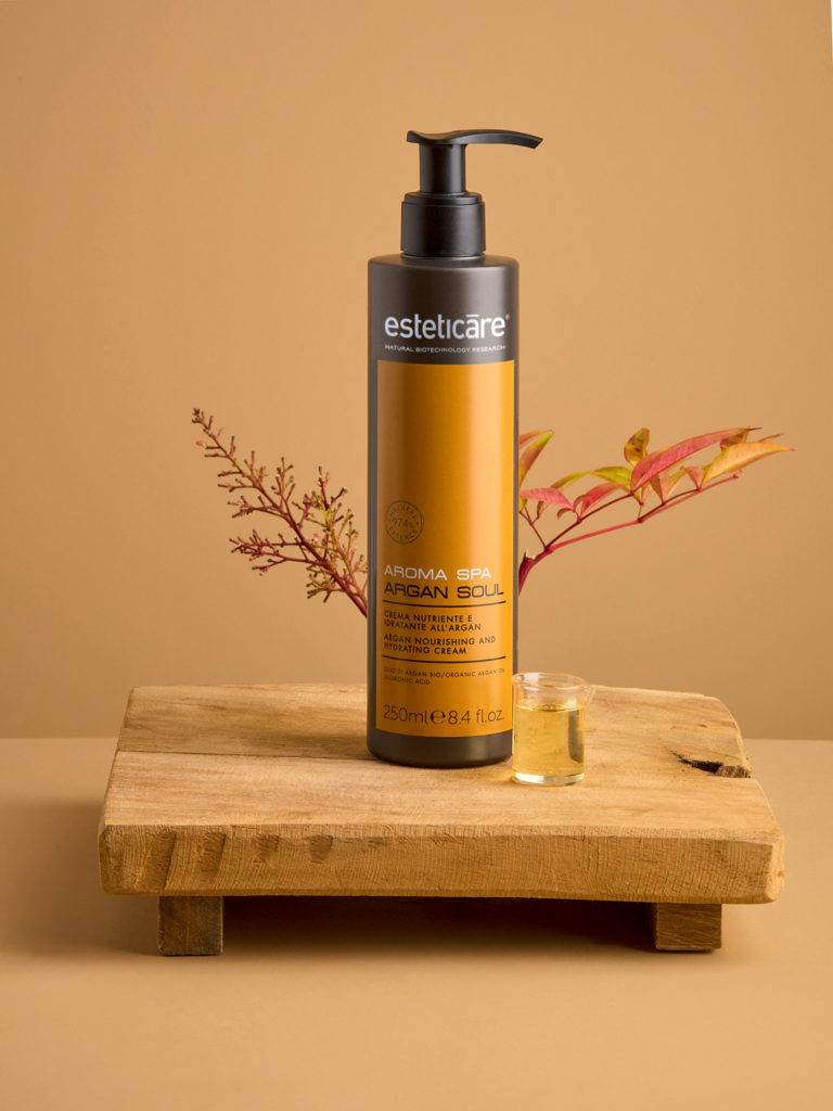 Foto singola del prodotto Crema nutriente e idratante all'Argan della linea Aroma Spa Argan Soul - Esteticare