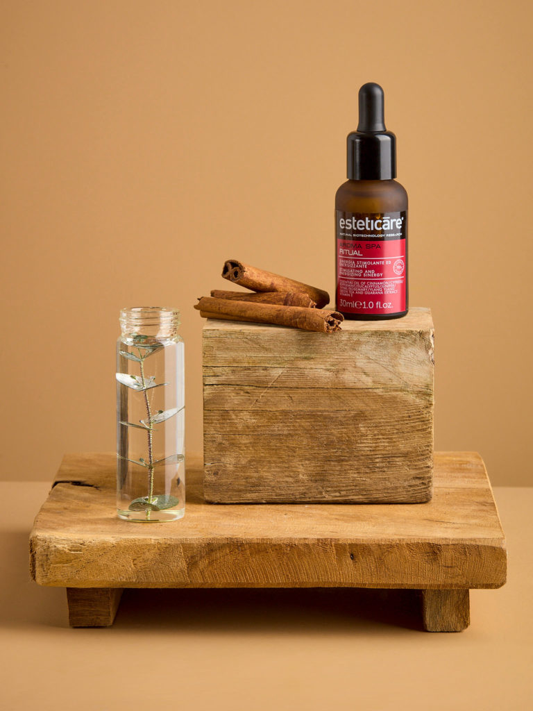 Foto singola del prodotto Sinergia stimolante - energizzante della linea Aroma Spa Ritual - Esteticare