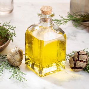 Olio essenziale di cipresso