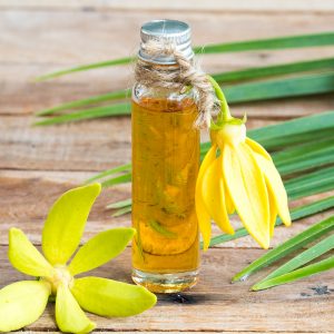 Olio essenziale di ylang ylang